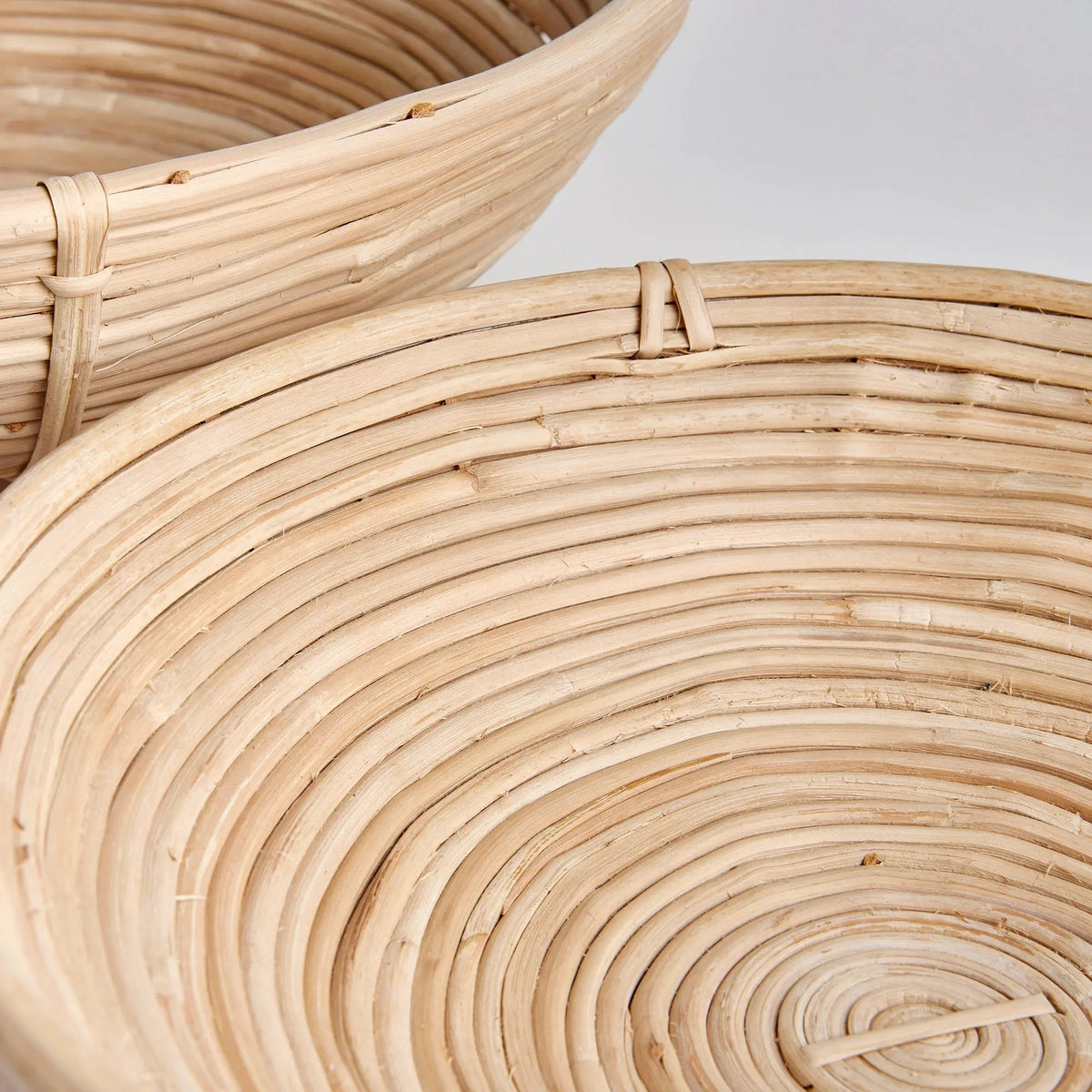 Natural Rattan Low Decorative Bowls, Set of 2 - Image 3