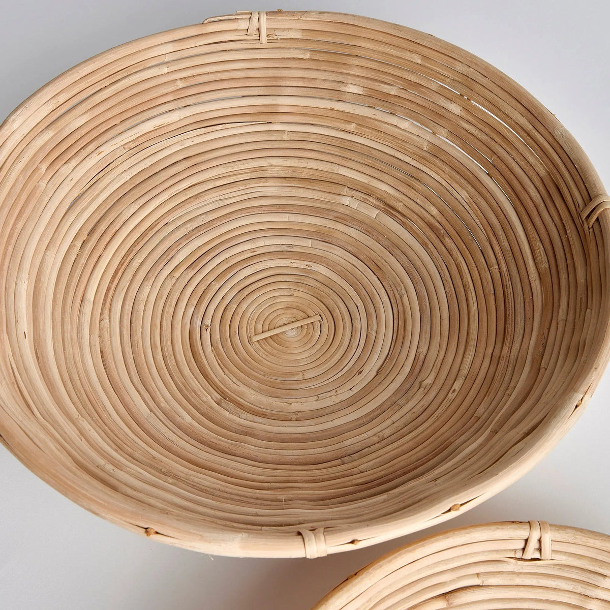Natural Rattan Low Decorative Bowls, Set of 2 - Image 4