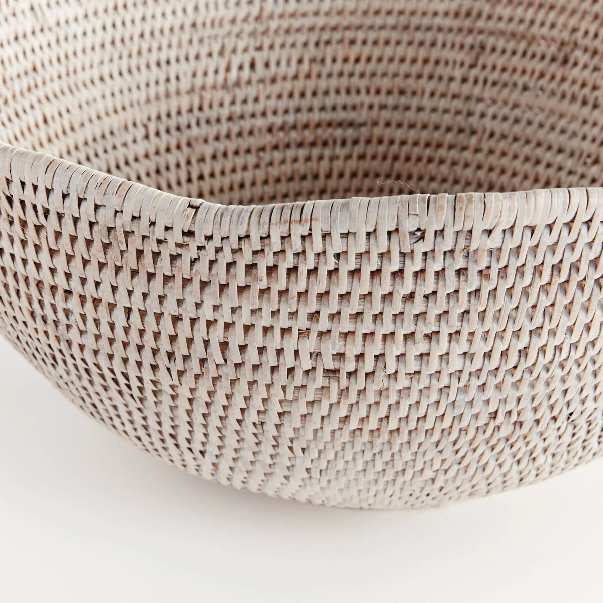 Rattan Scalloped Decorative Bowl - Image 16